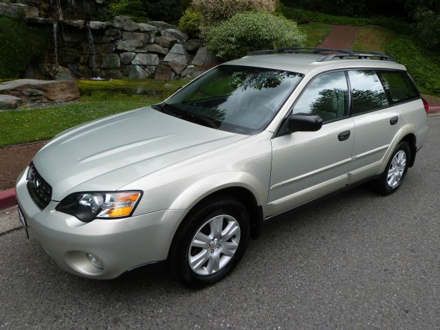 Subaru Outback EX 4D Hardtop SUV