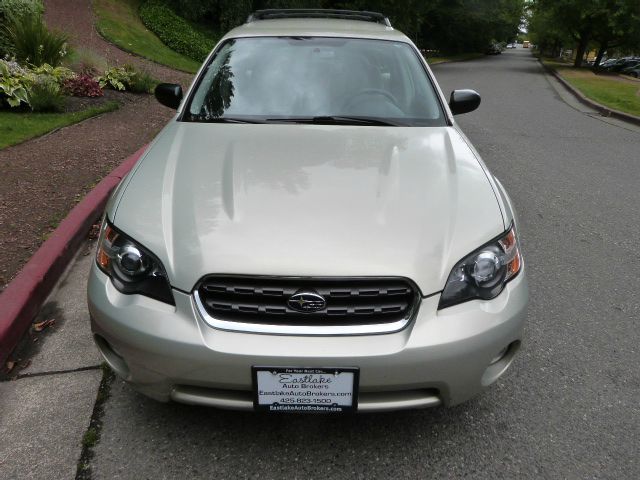 Subaru Outback 2005 photo 3