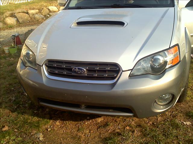 Subaru Outback 2005 photo 4