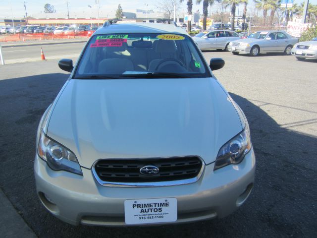 Subaru Outback 2005 photo 1