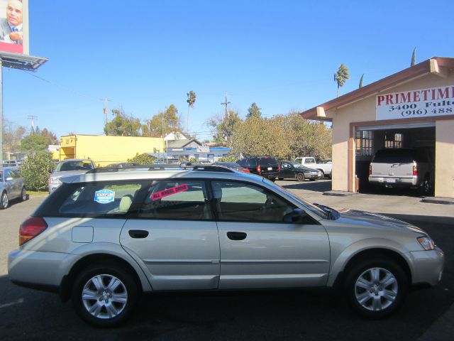 Subaru Outback 2005 photo 3