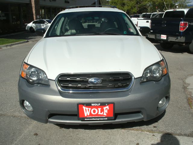 Subaru Outback 2005 photo 15