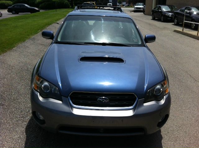 Subaru Outback 2005 photo 4