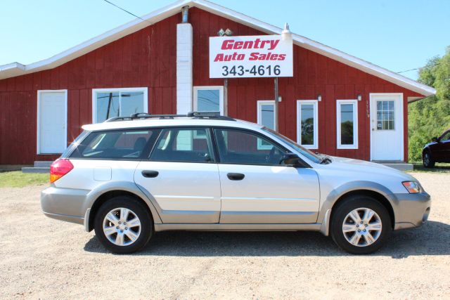 Subaru Outback 2005 photo 4