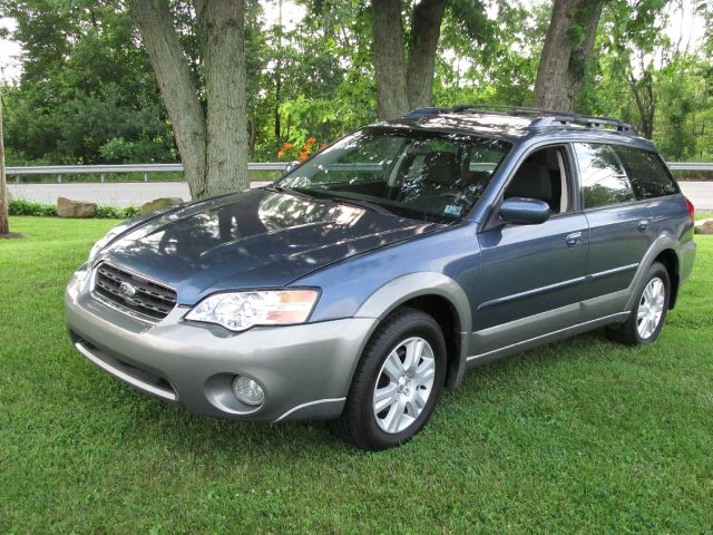 Subaru Outback 2005 photo 2