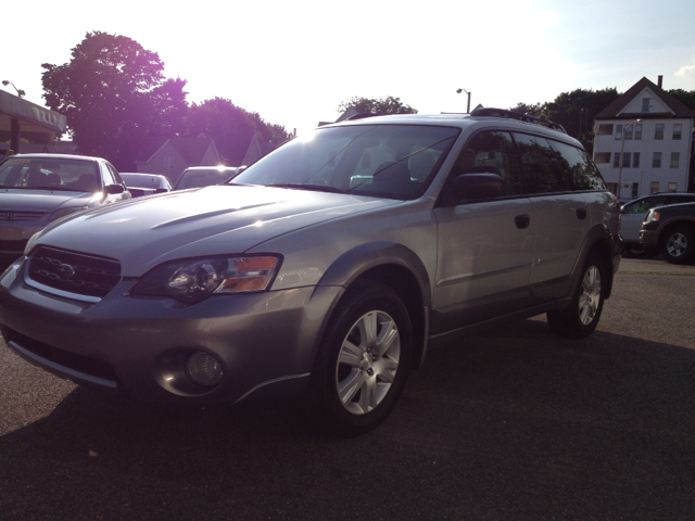 Subaru Outback 2005 photo 1