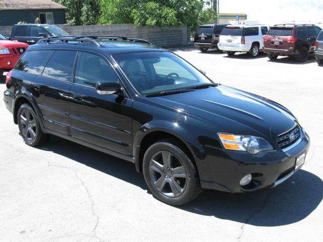 Subaru Outback 2005 photo 4