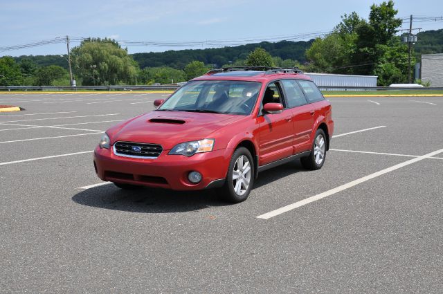 Subaru Outback 2005 photo 2