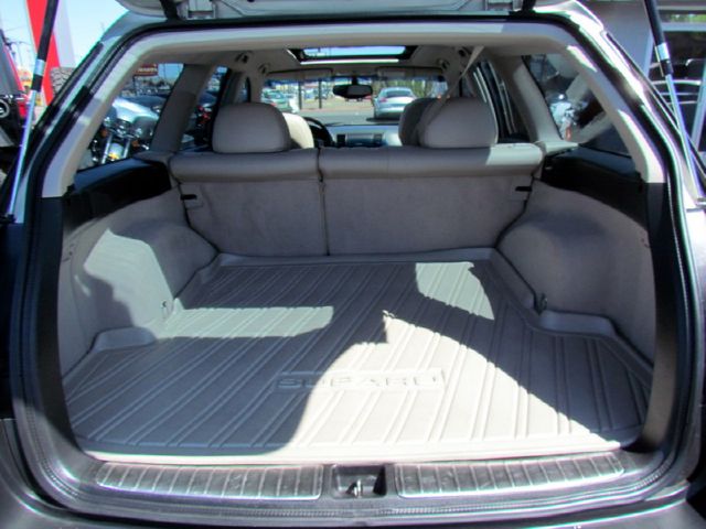 Subaru Outback 2005 photo 1