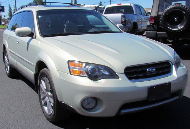 Subaru Outback 2005 photo 16