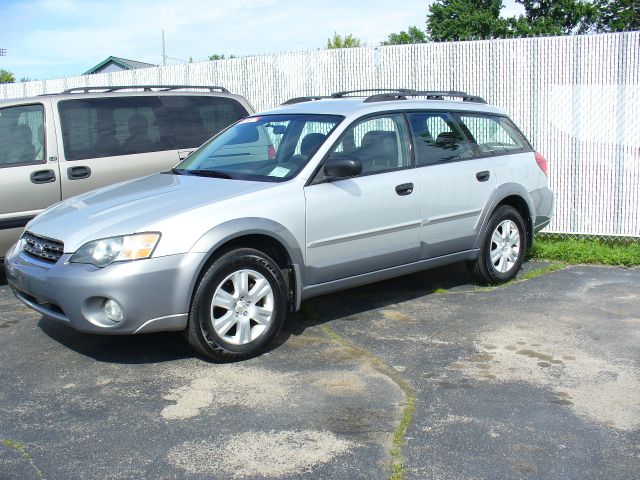 Subaru Outback 2005 photo 1