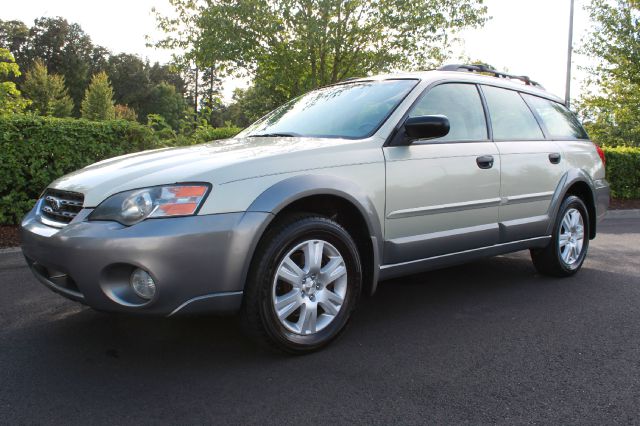 Subaru Outback 2005 photo 4