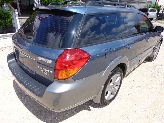 Subaru Outback 2005 photo 1