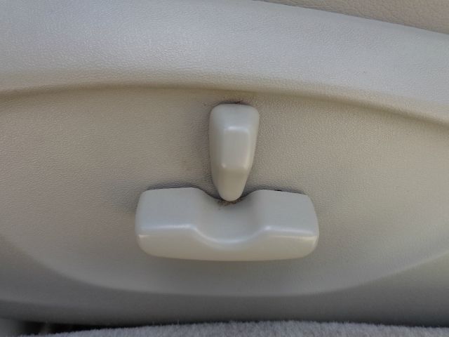 Subaru Outback 2005 photo 15