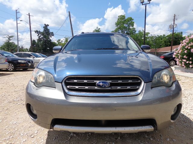 Subaru Outback 2005 photo 2