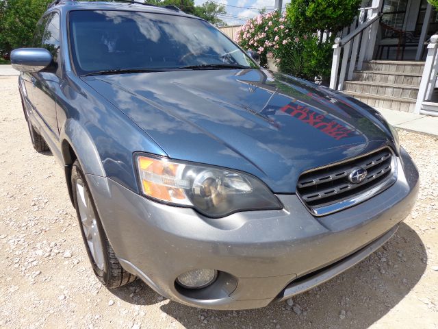 Subaru Outback 2005 photo 30