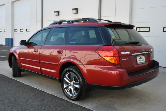 Subaru Outback 2005 photo 15