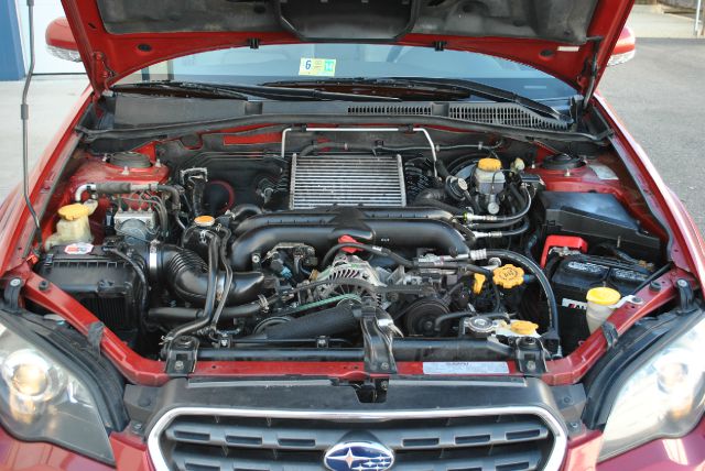 Subaru Outback 2005 photo 22