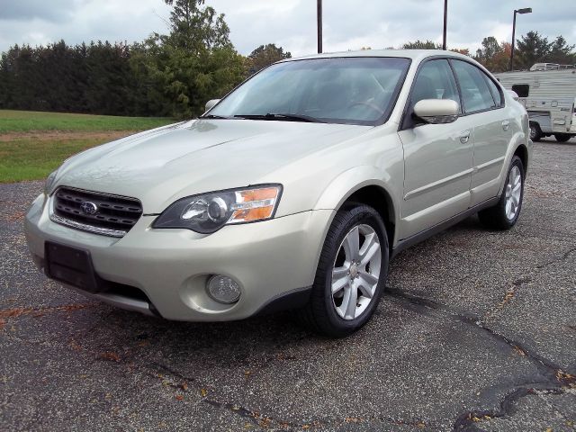 Subaru Outback 2005 photo 3