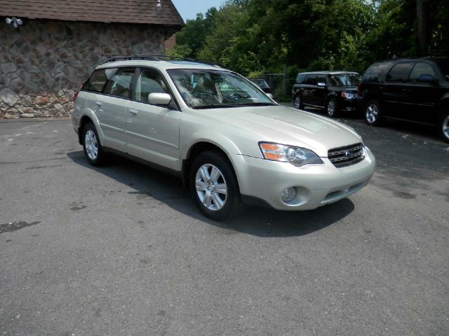 Subaru Outback 2005 photo 10