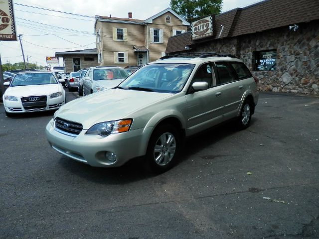 Subaru Outback 2005 photo 9