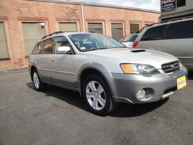 Subaru Outback 2005 photo 16