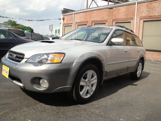 Subaru Outback 2005 photo 29