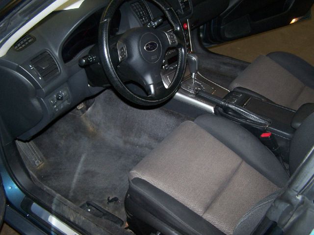 Subaru Outback 2005 photo 6