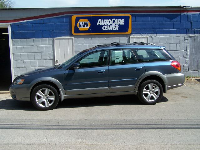 Subaru Outback 2005 photo 9