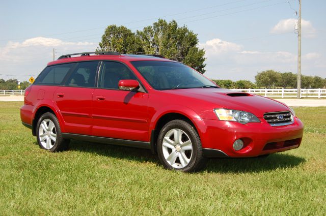 Subaru Outback 2005 photo 2