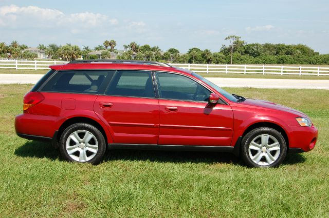 Subaru Outback 2005 photo 4