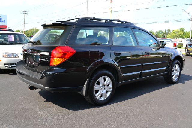 Subaru Outback EX 4D Hardtop SUV