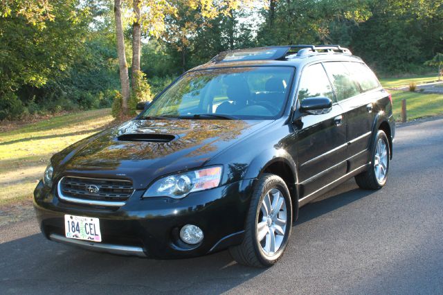 Subaru Outback 2005 photo 2