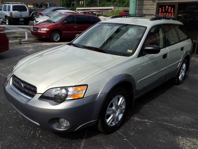 Subaru Outback 2005 photo 2