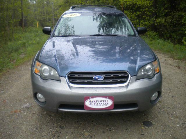 Subaru Outback 2005 photo 29