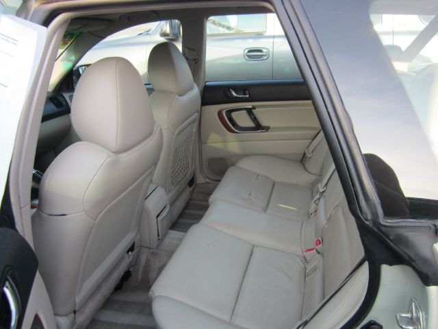 Subaru Outback 2005 photo 1