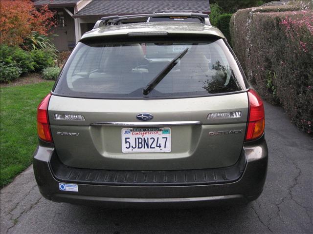 Subaru Outback 2005 photo 5