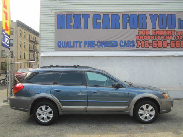 Subaru Outback 2005 photo 4