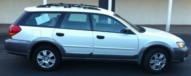 Subaru Outback EX 4D Hardtop SUV