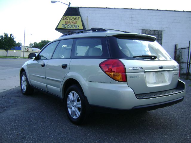 Subaru Outback 2005 photo 1