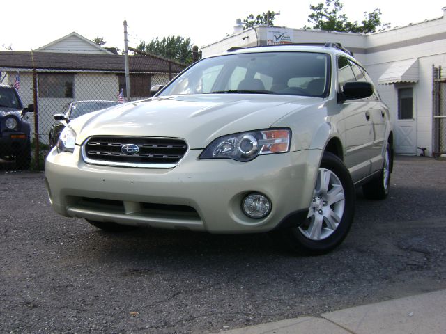 Subaru Outback 2005 photo 4