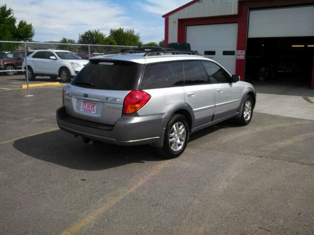 Subaru Outback 2005 photo 6