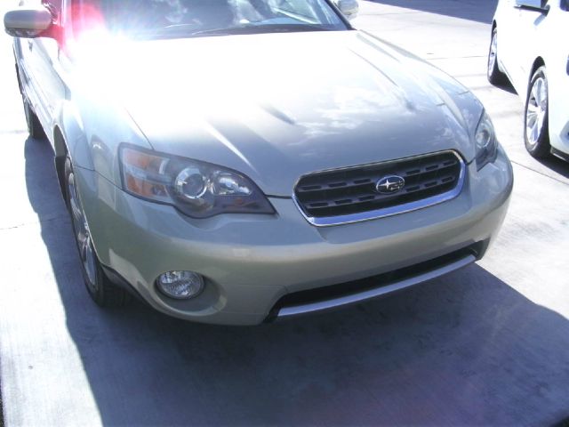 Subaru Outback 2005 photo 1