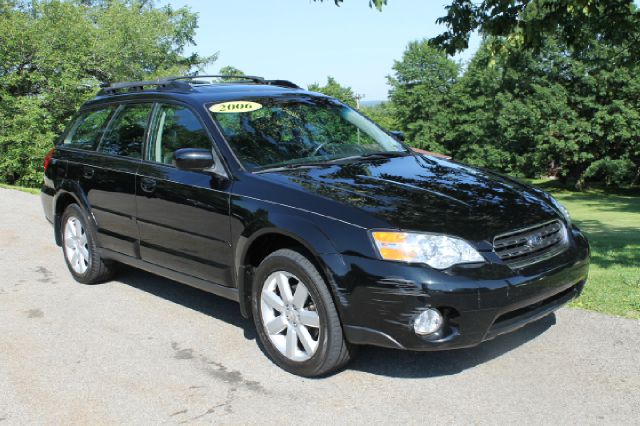 Subaru Outback 2006 photo 4