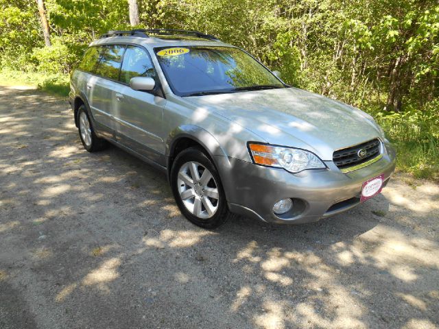 Subaru Outback 2006 photo 34