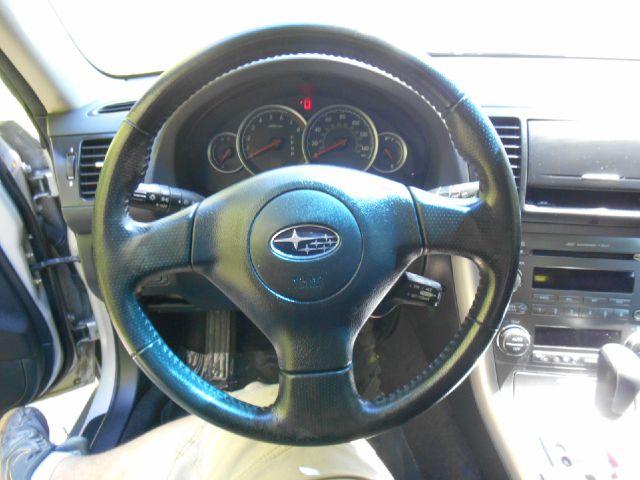 Subaru Outback 2006 photo 35