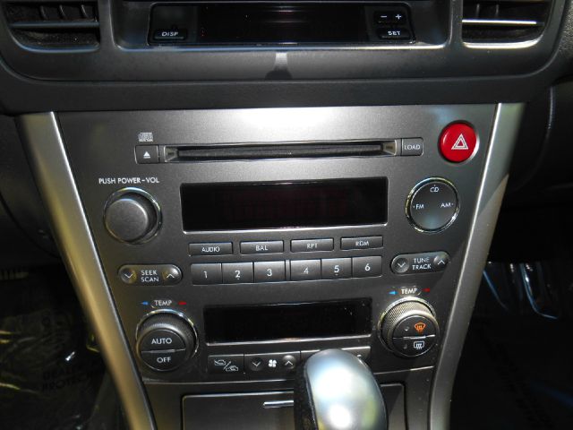 Subaru Outback 2006 photo 42