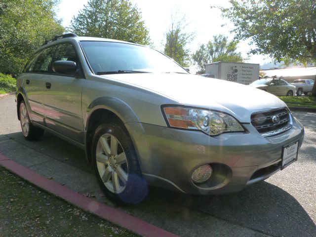 Subaru Outback 2006 photo 1