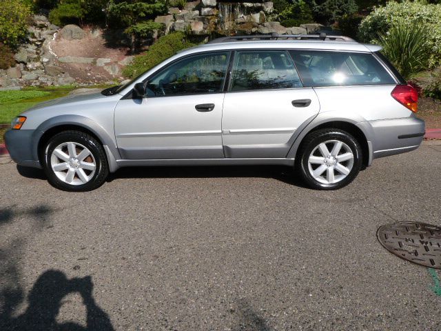 Subaru Outback 2006 photo 3