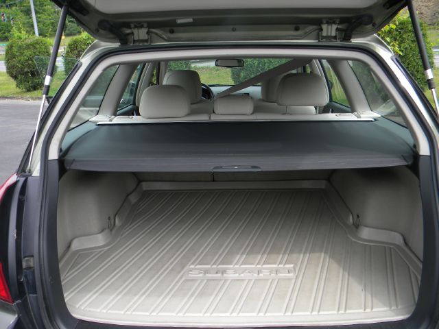 Subaru Outback 2006 photo 6